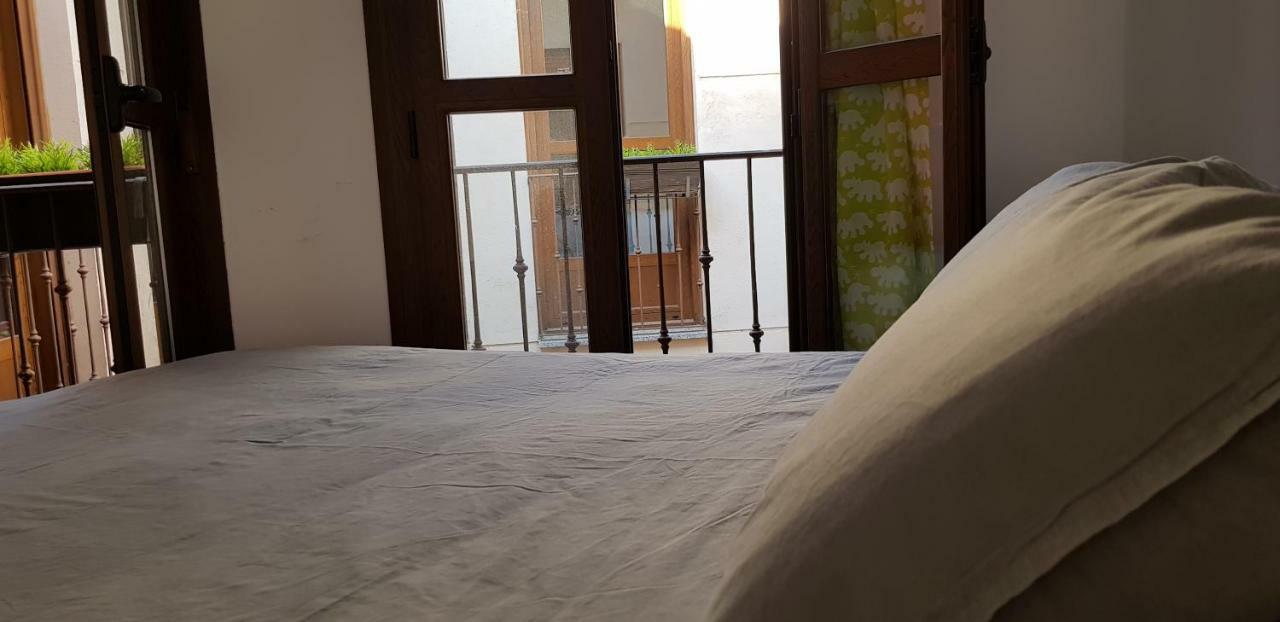 Santa Ursula 2 Parking Publico Por A 50 M 18 Euros Dia Apartment Toledo